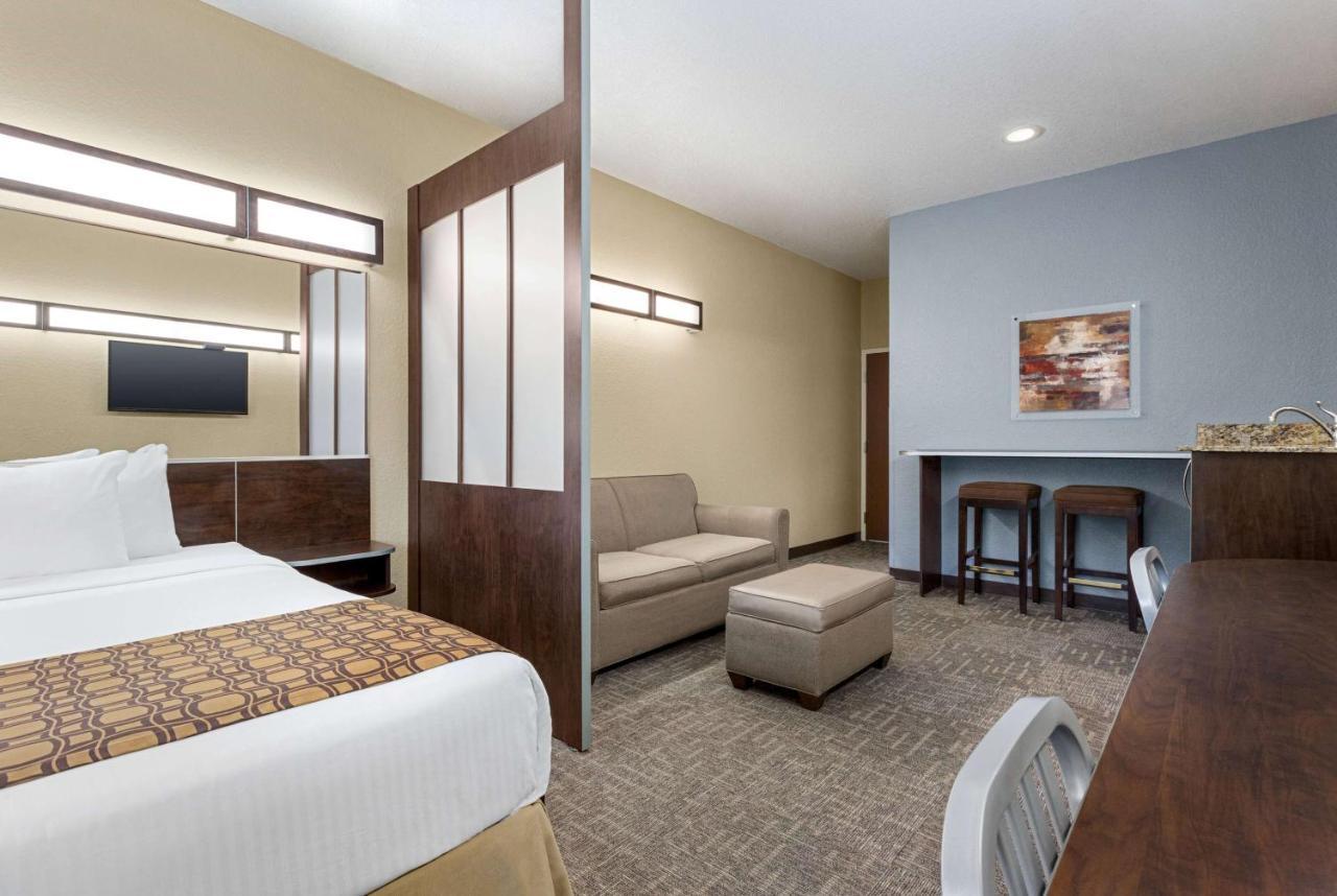 Microtel Inn & Suites By Wyndham Woodstock/Atlanta North Exterior foto