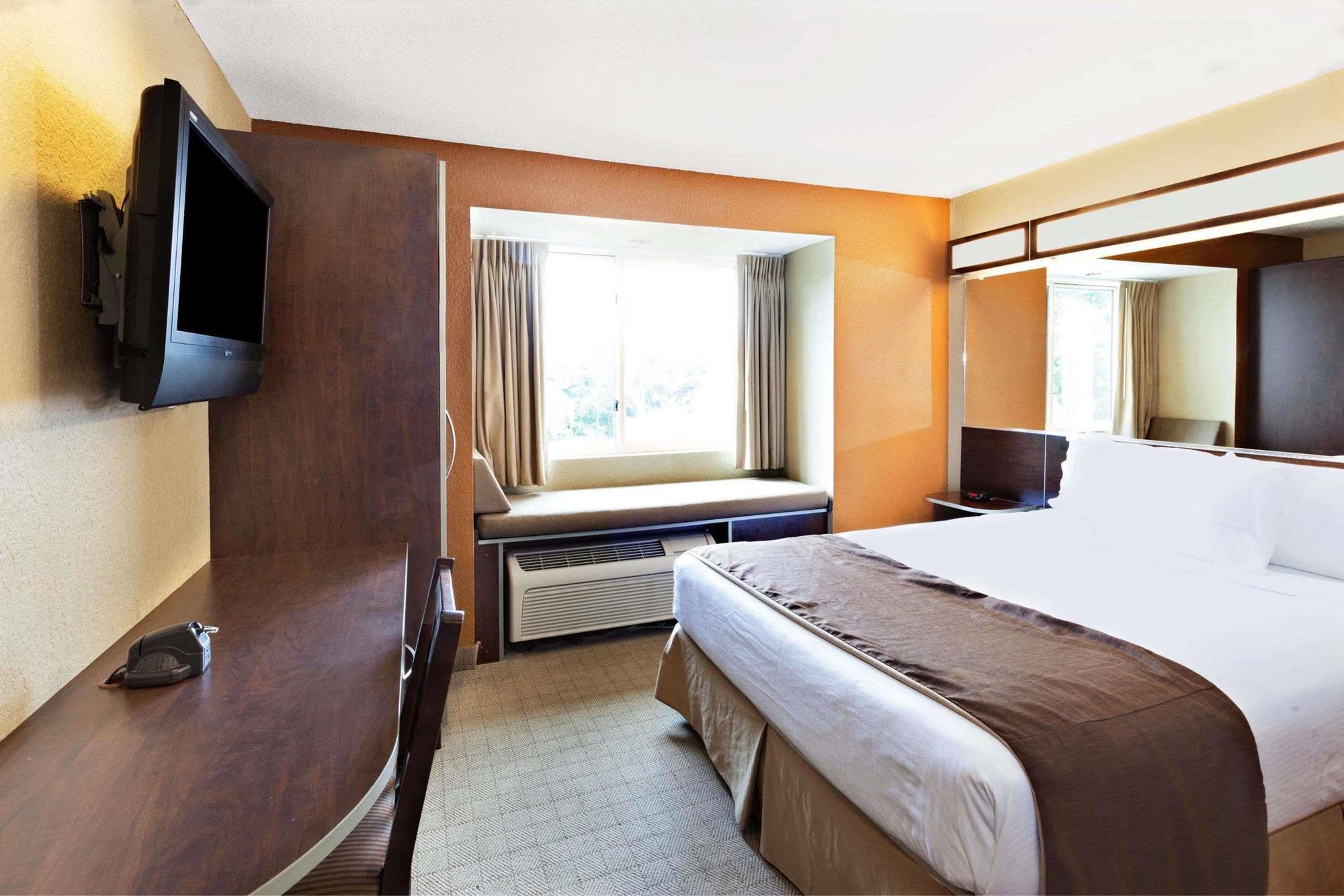 Microtel Inn & Suites By Wyndham Woodstock/Atlanta North Exterior foto